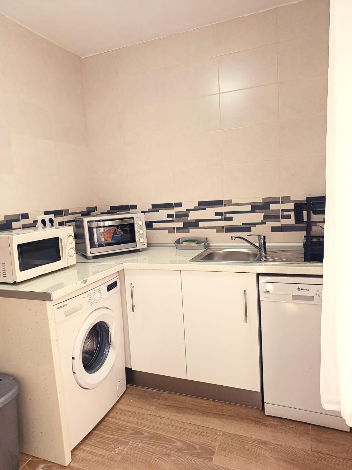 סביליה Apartamento Plaza Santa Lucia Renovado Febrero 2025 מראה חיצוני תמונה